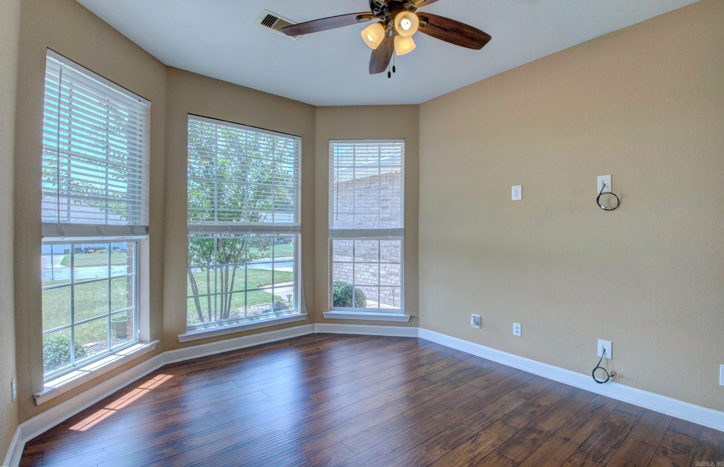 2 Fredonia  Mayflower, AR