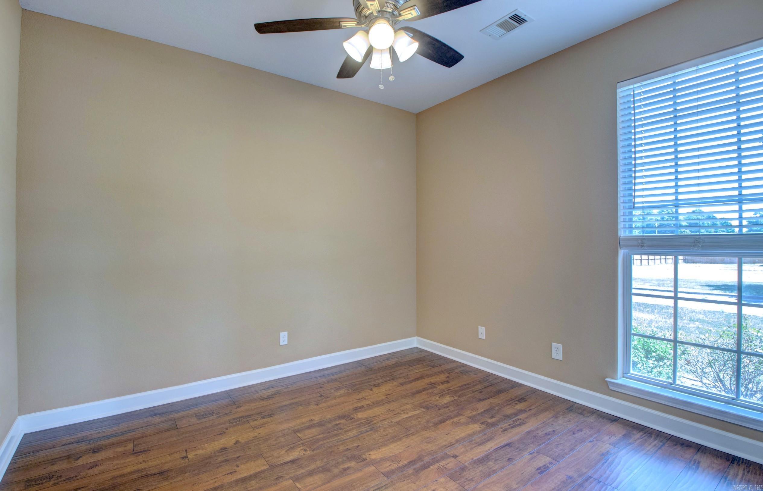2 Fredonia  Mayflower, AR