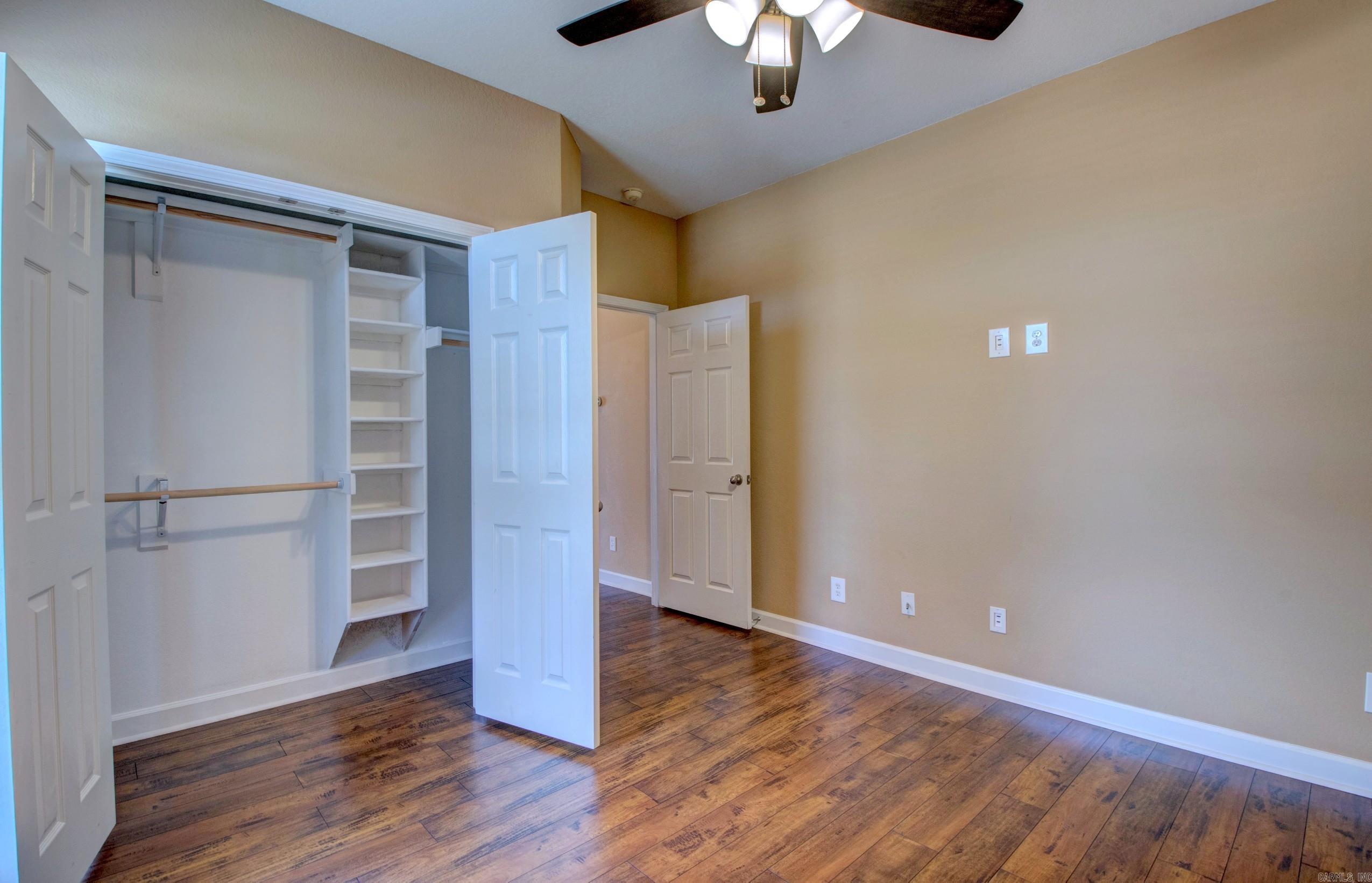 2 Fredonia  Mayflower, AR