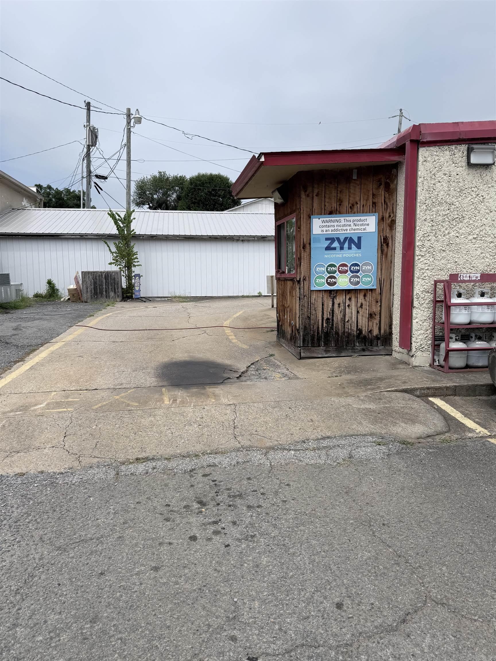 115 N Magnolia  Perryville, AR