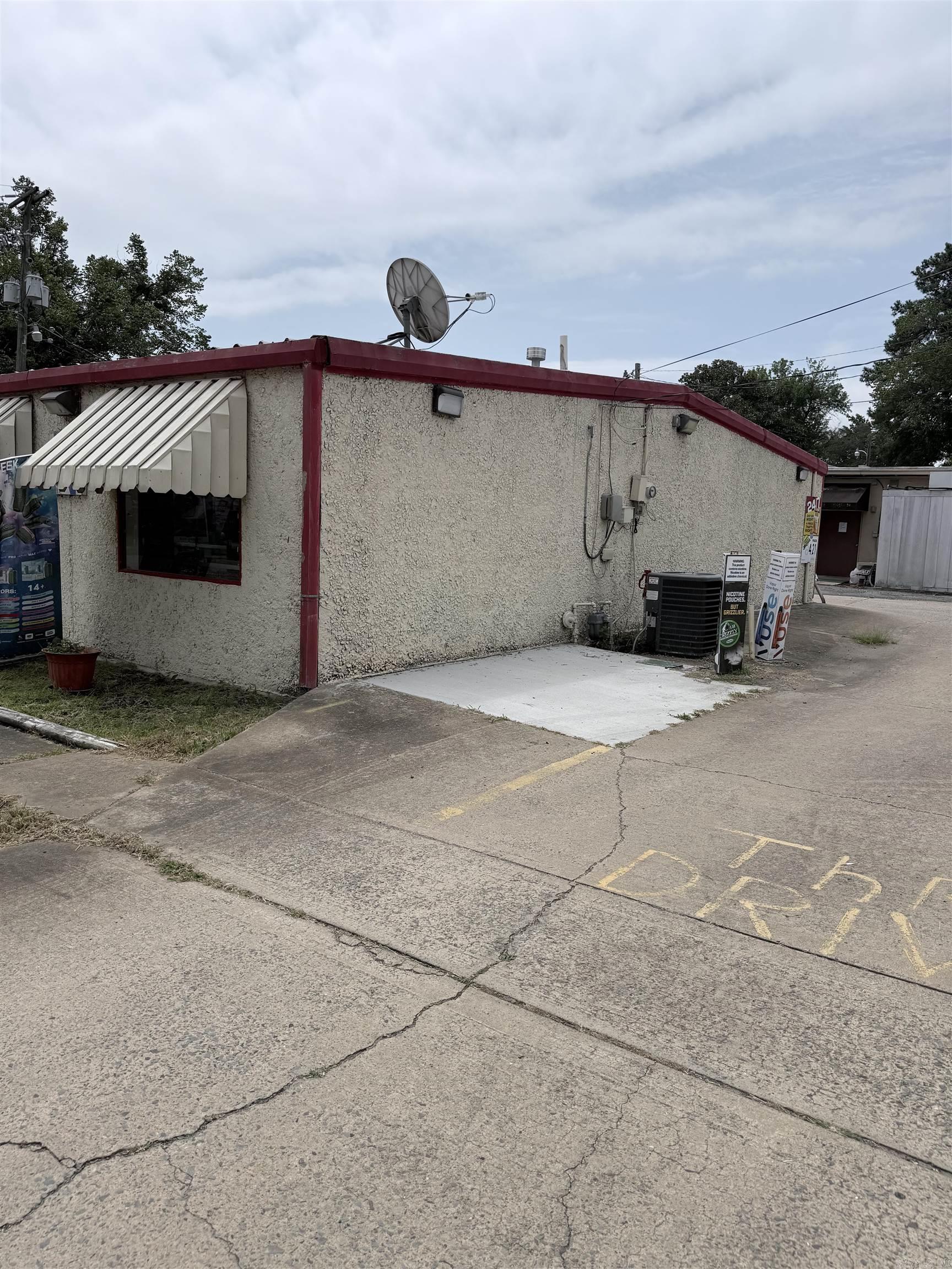 115 N Magnolia  Perryville, AR