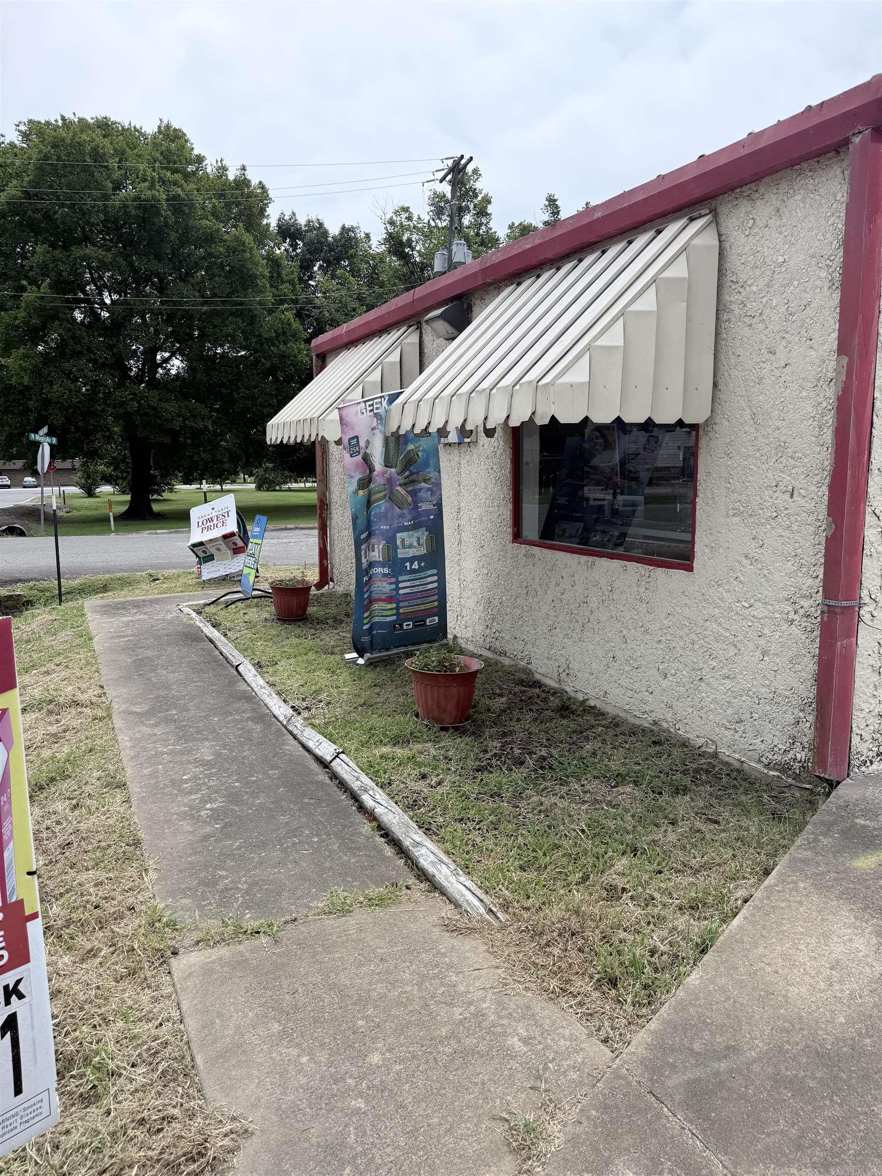 115 N Magnolia  Perryville, AR