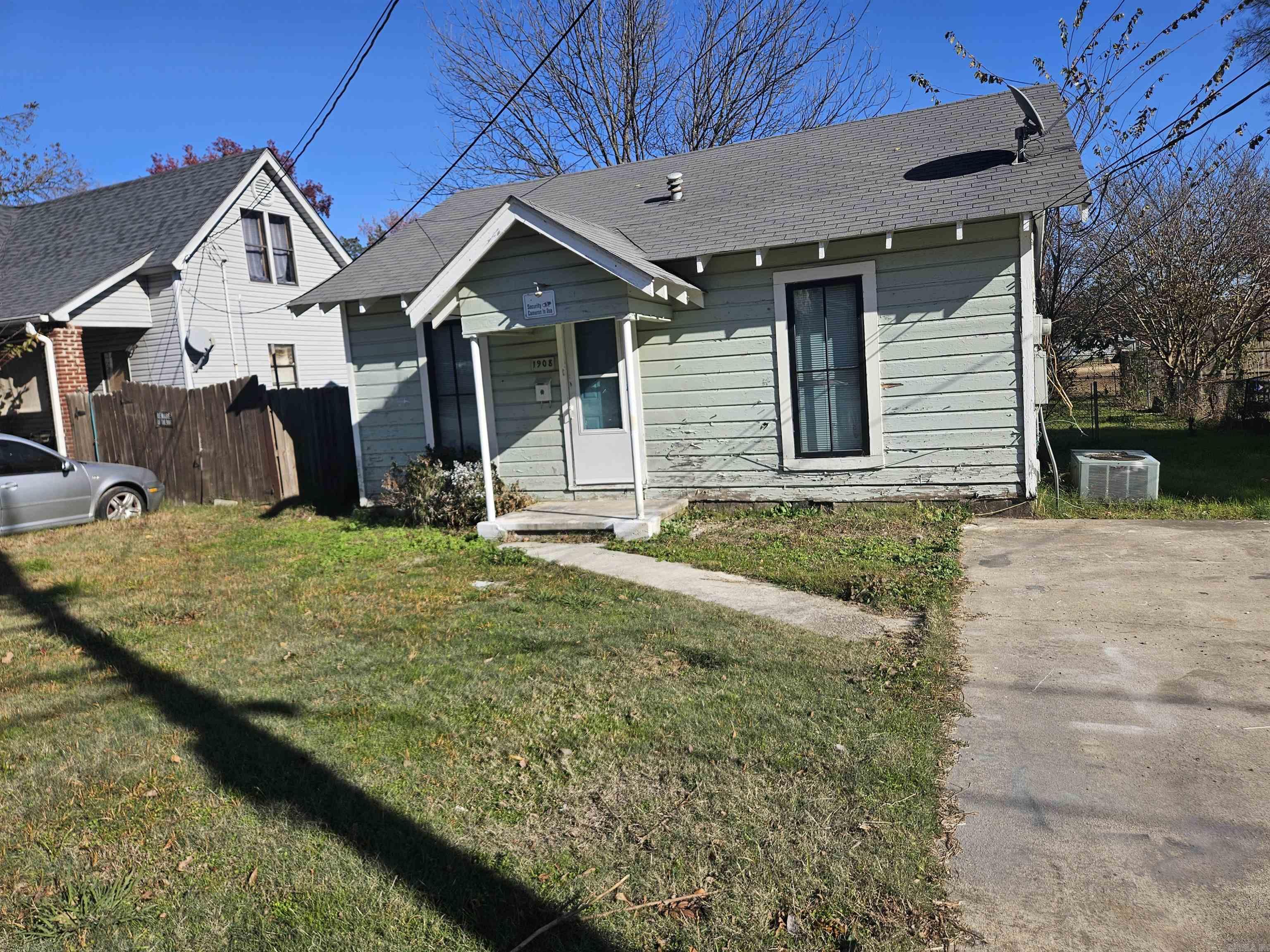 1908 Augusta  North Little Rock, AR