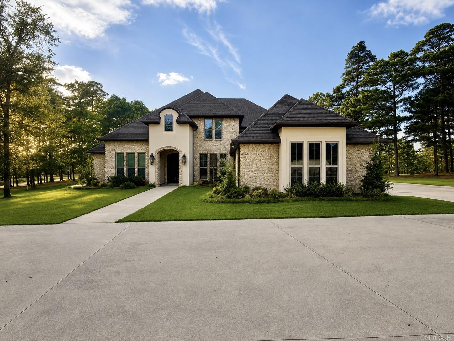 333 Augusta Dr  El Dorado, AR