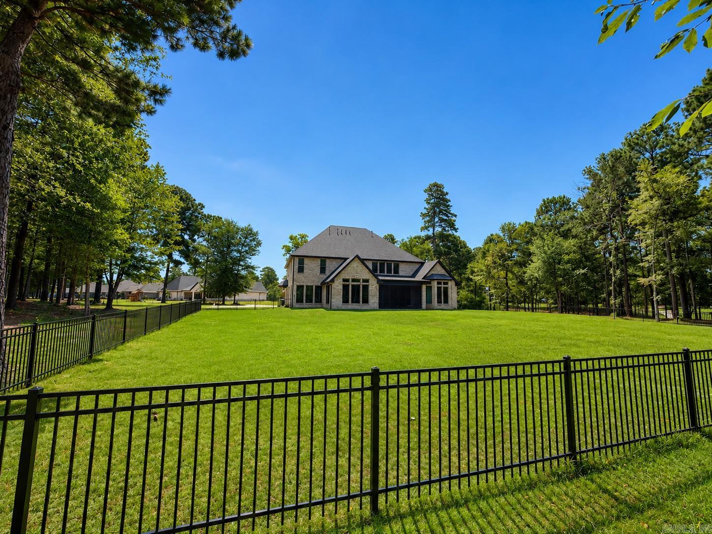 333 Augusta Dr  El Dorado, AR