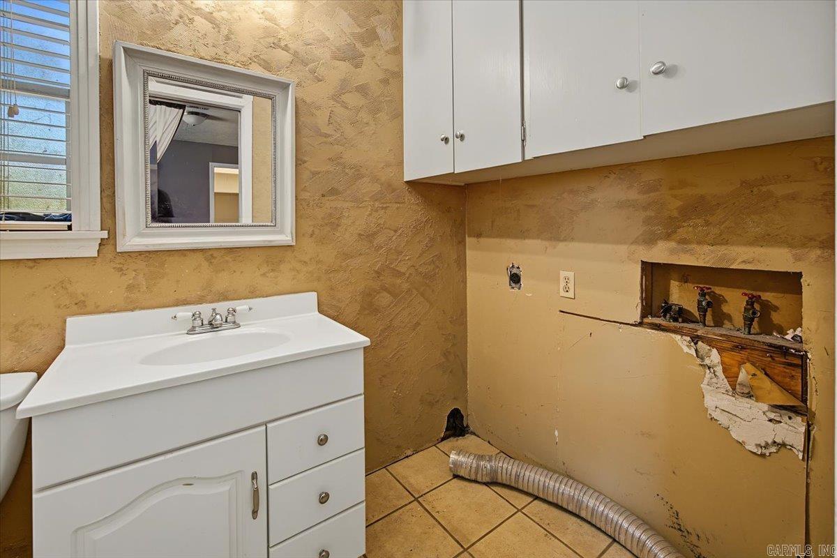 806 W 15th  Stuttgart, AR