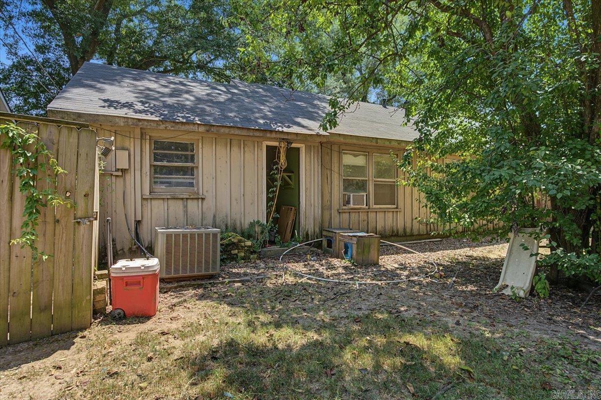 806 W 15th  Stuttgart, AR
