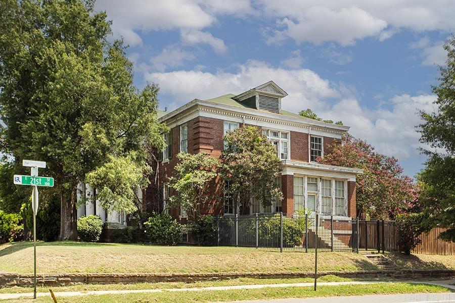 2021 S Main  Little Rock, AR