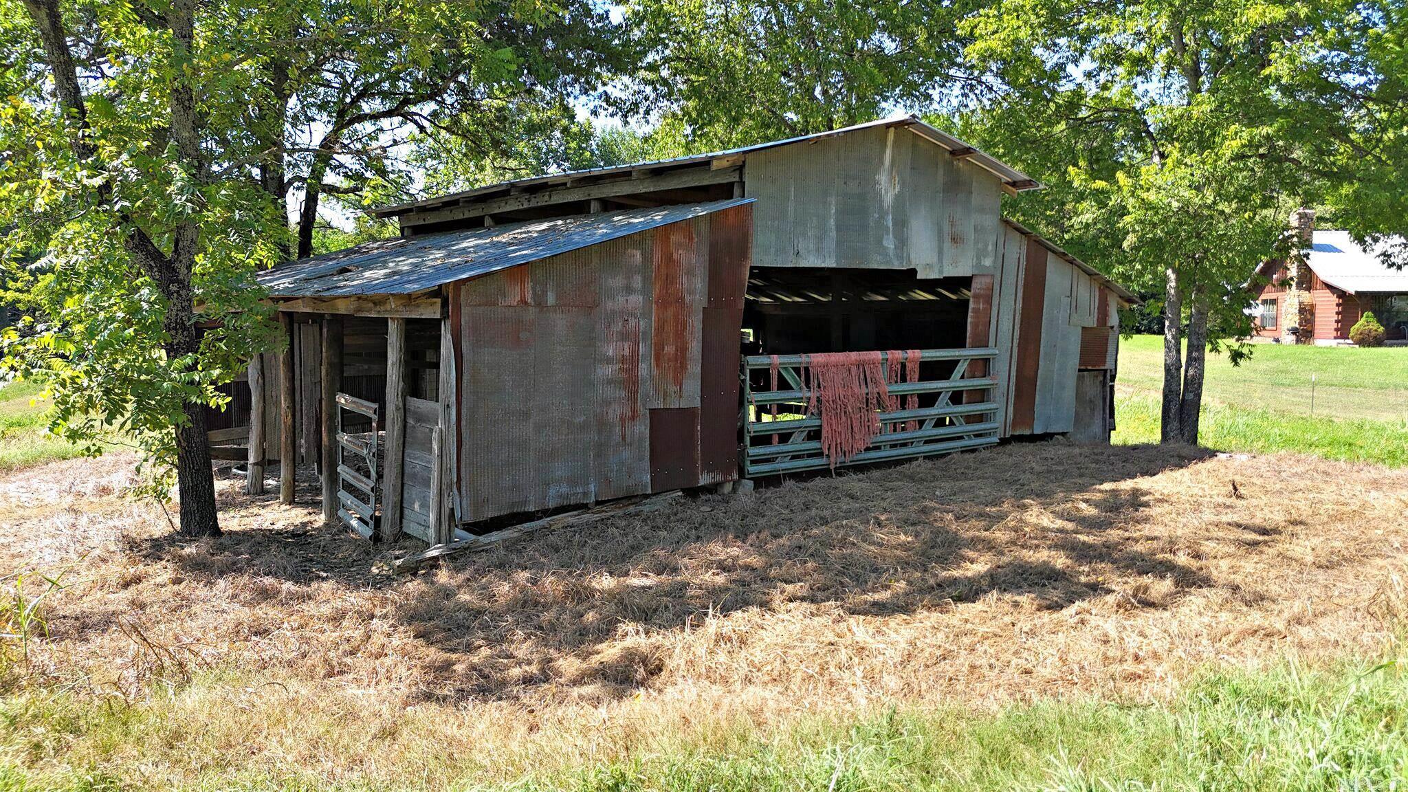 1337 Polk Road 38  Hatfield, AR