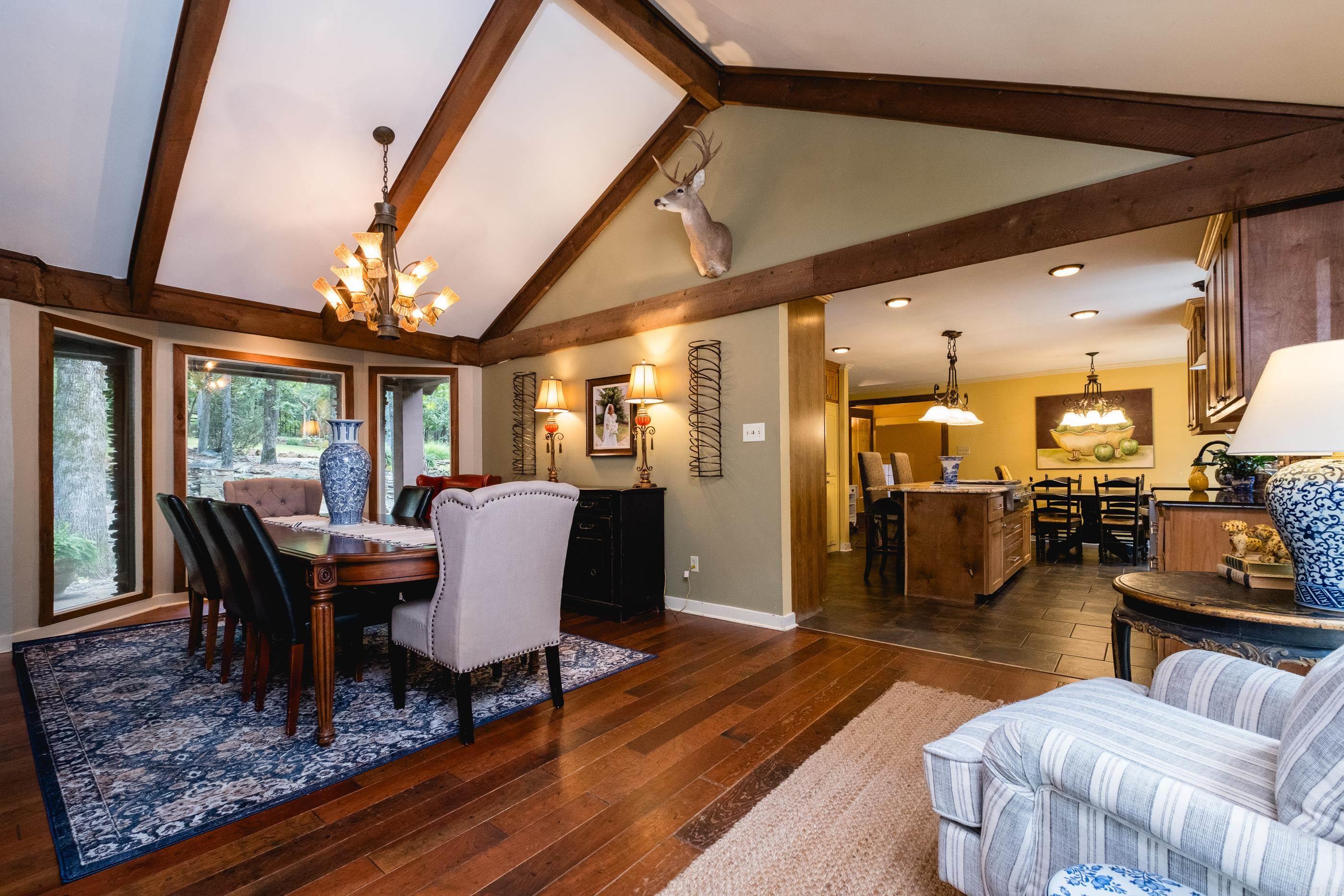5 Woodsong  Roland, AR