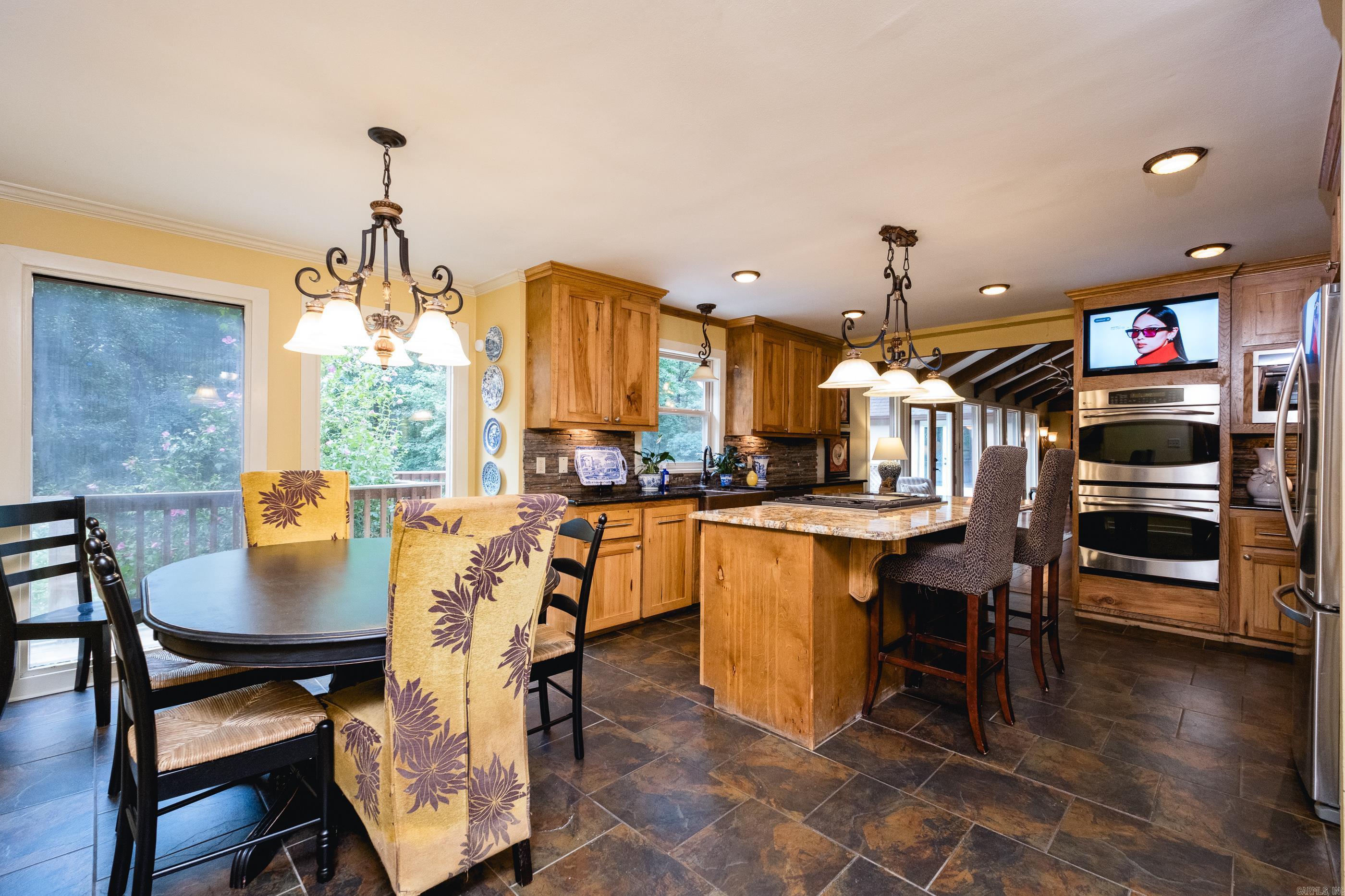 5 Woodsong  Roland, AR