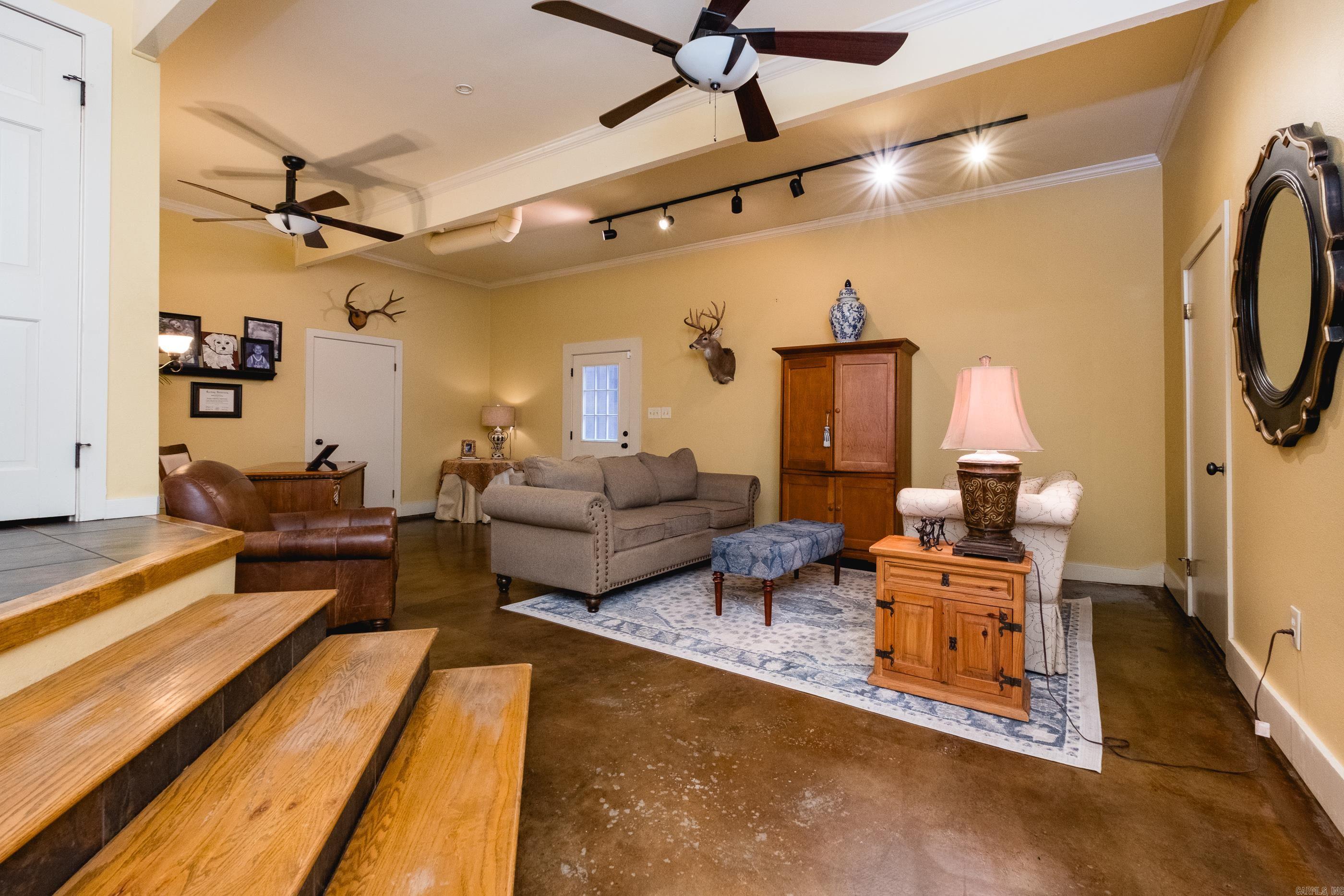 5 Woodsong  Roland, AR