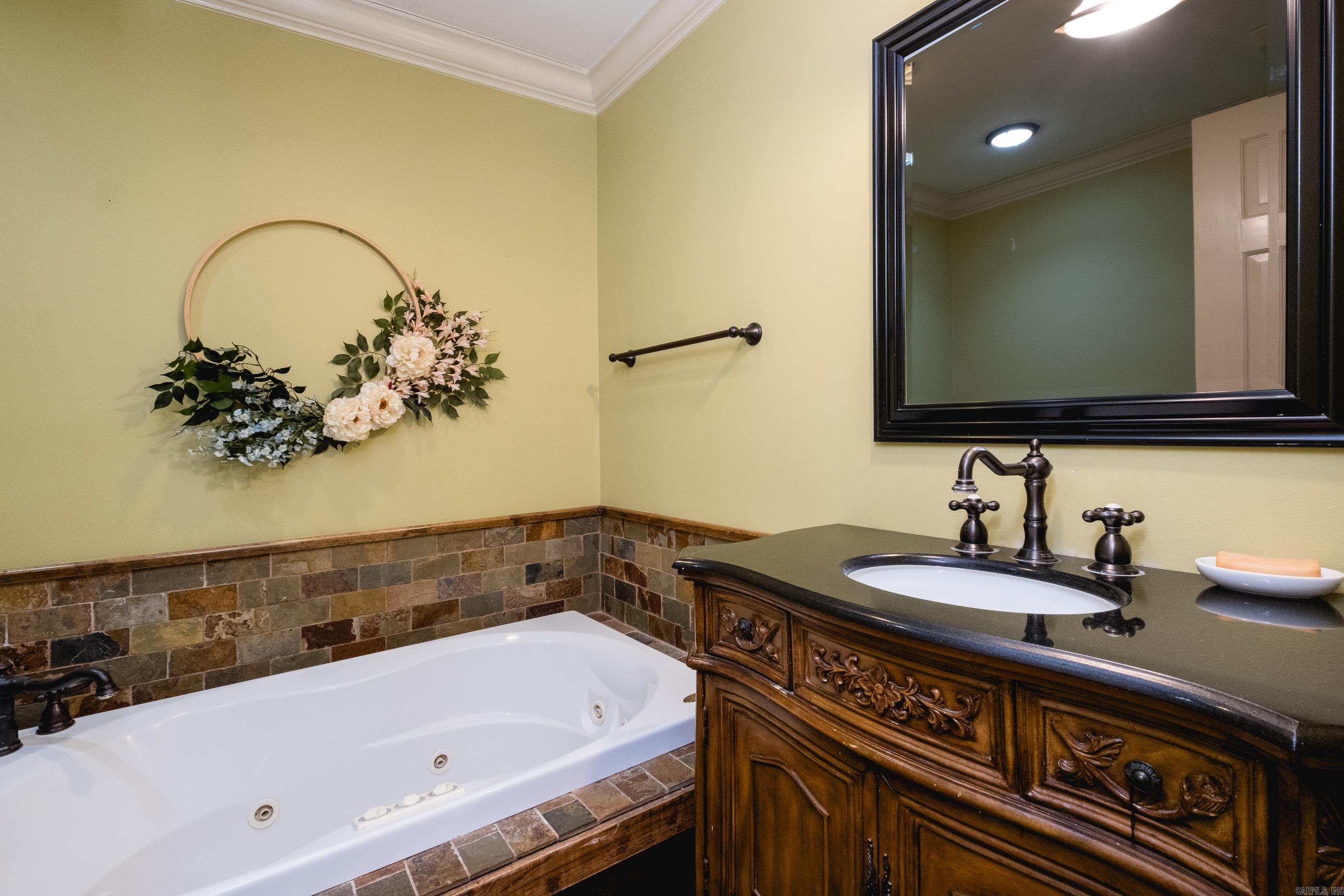 5 Woodsong  Roland, AR
