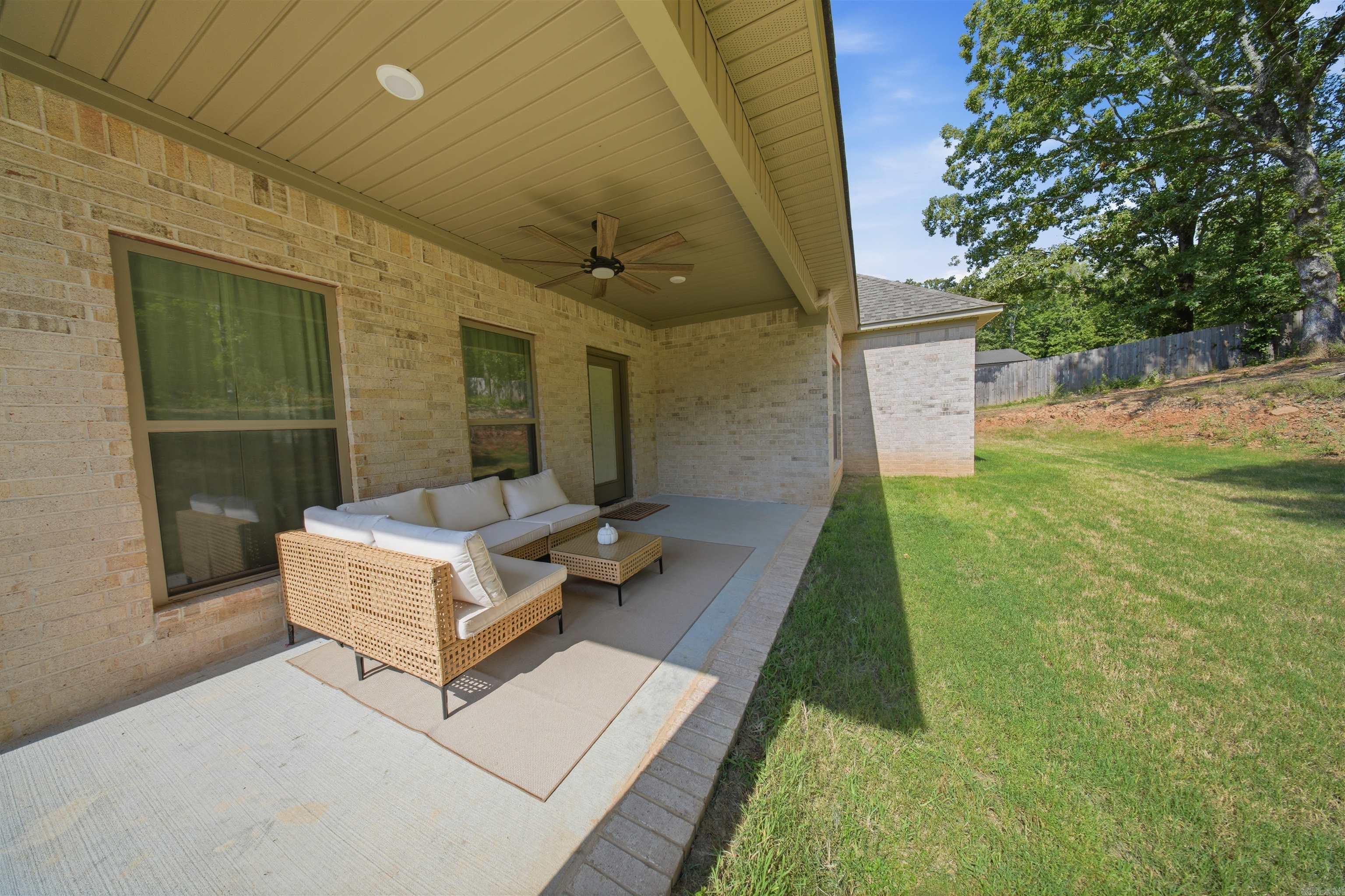 8303 Button  Sherwood, AR