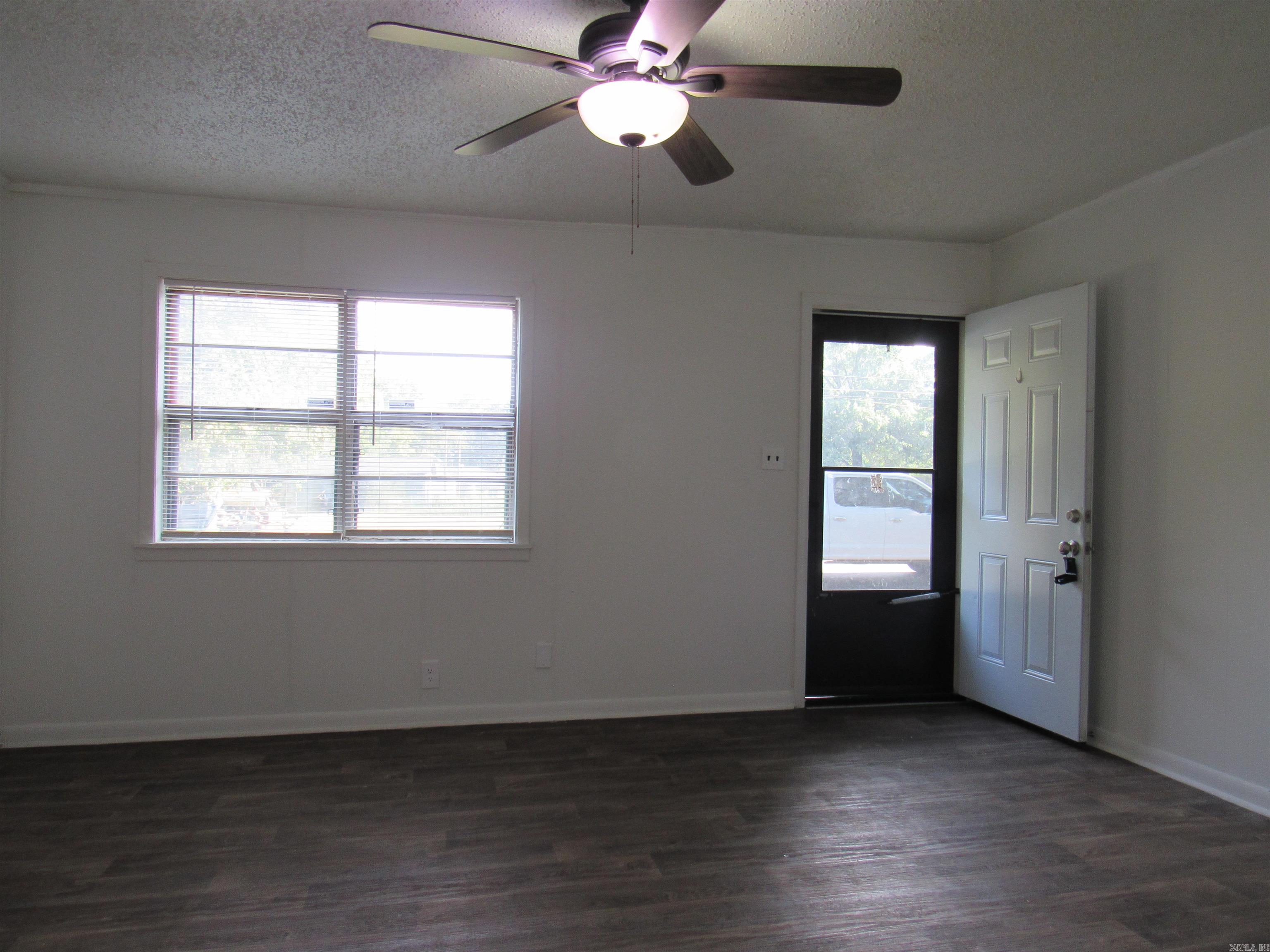 613 Hamburg St  Lonoke, AR