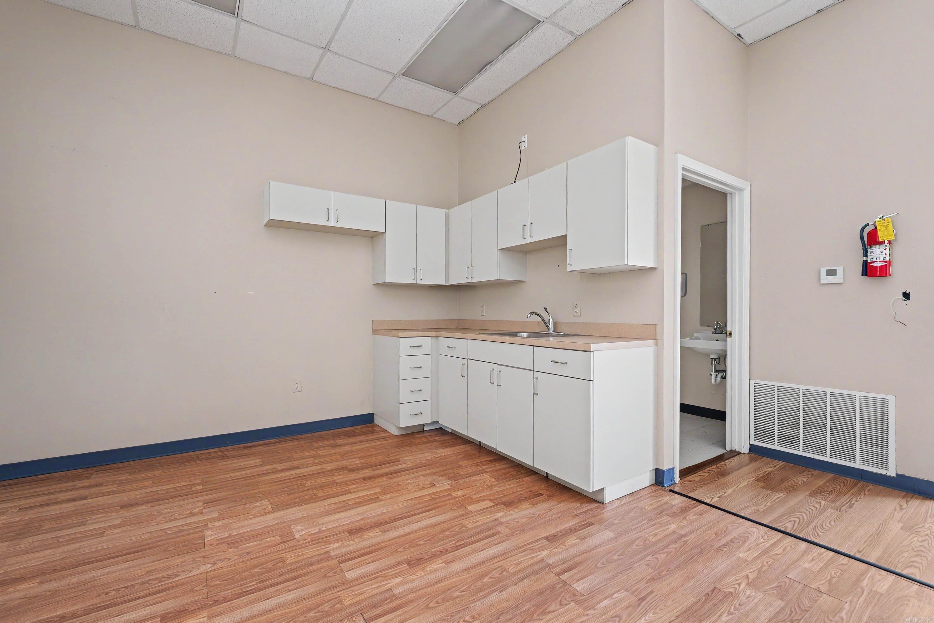 7197 Sheridan Suite 113  White Hall, AR