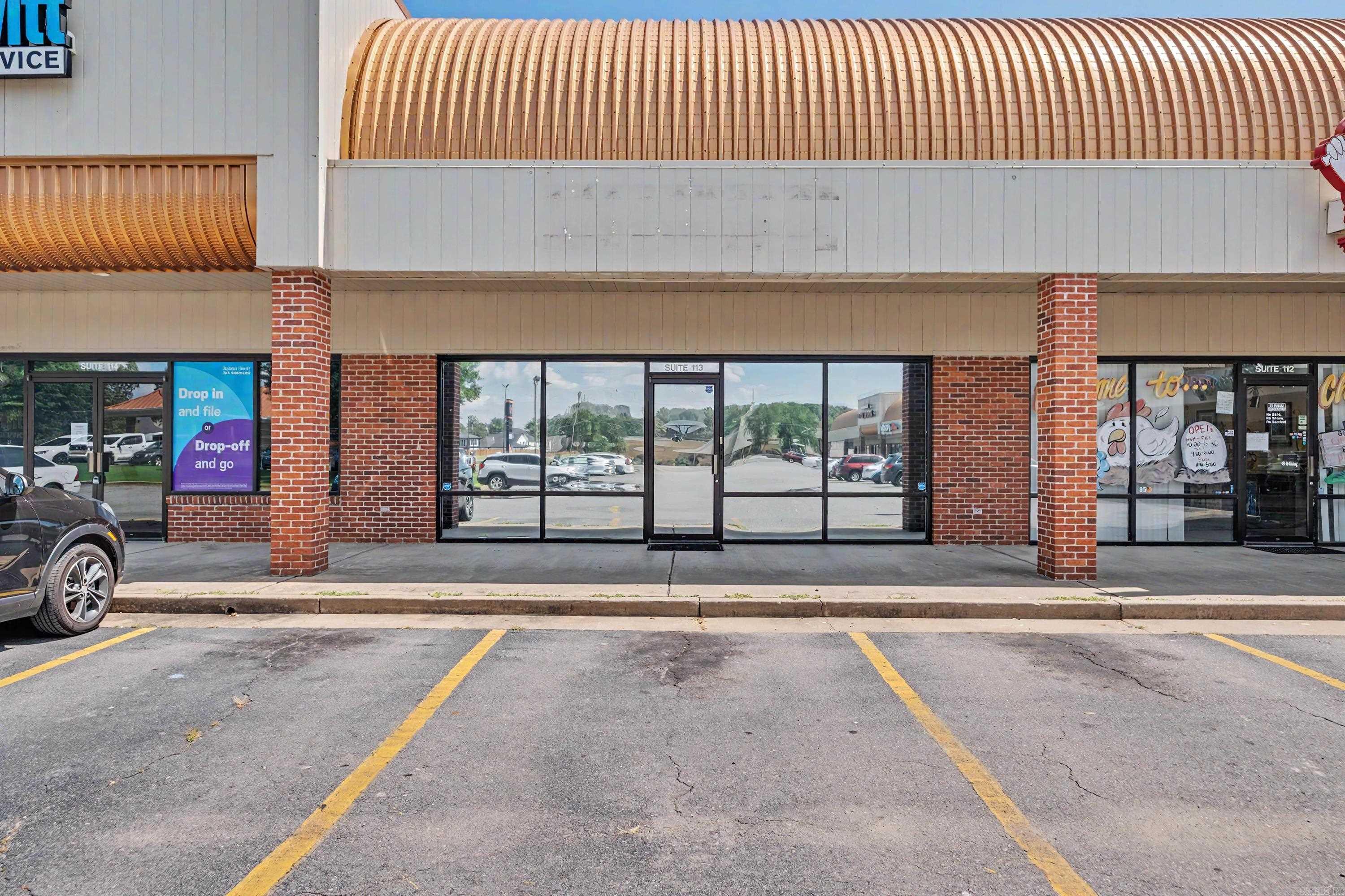 7197 Sheridan Suite 113  White Hall, AR
