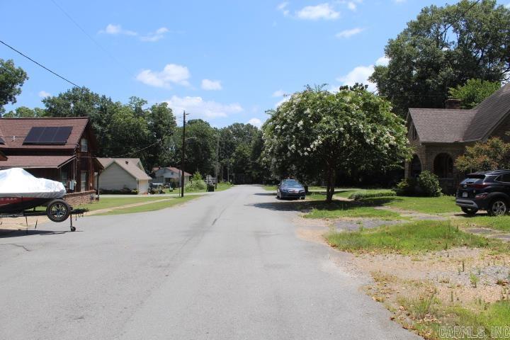 307 E Holly  Sheridan, AR