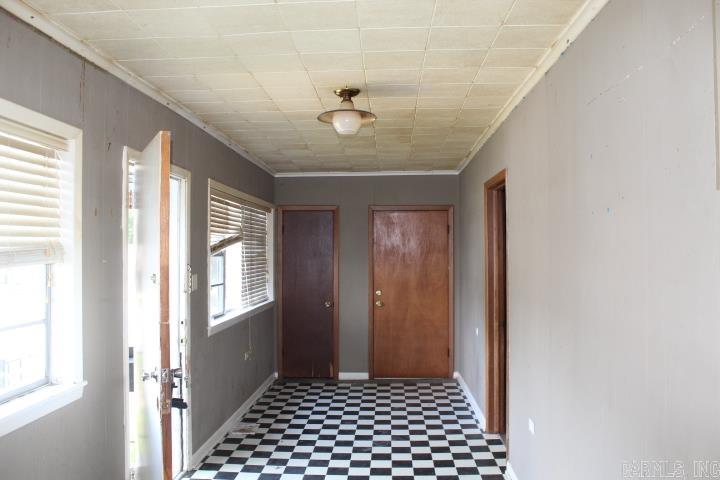 307 E Holly  Sheridan, AR