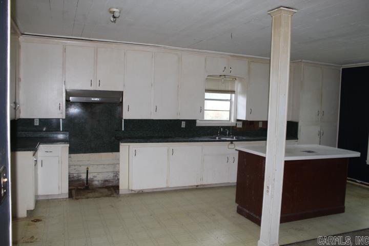 307 E Holly  Sheridan, AR