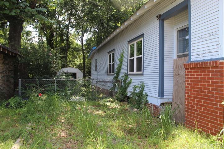 307 E Holly  Sheridan, AR
