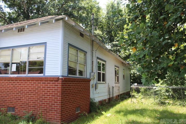 307 E Holly  Sheridan, AR