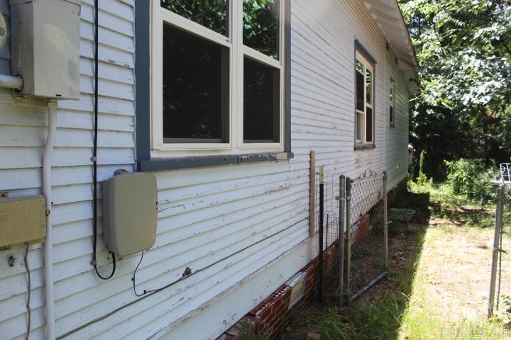 307 E Holly  Sheridan, AR