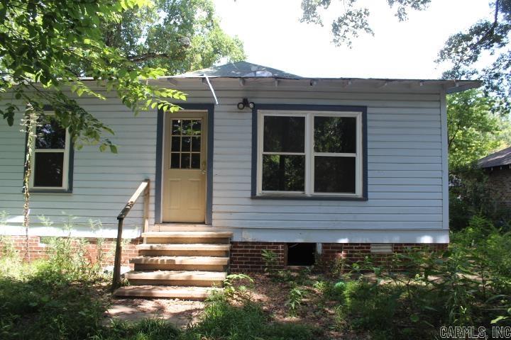 307 E Holly  Sheridan, AR