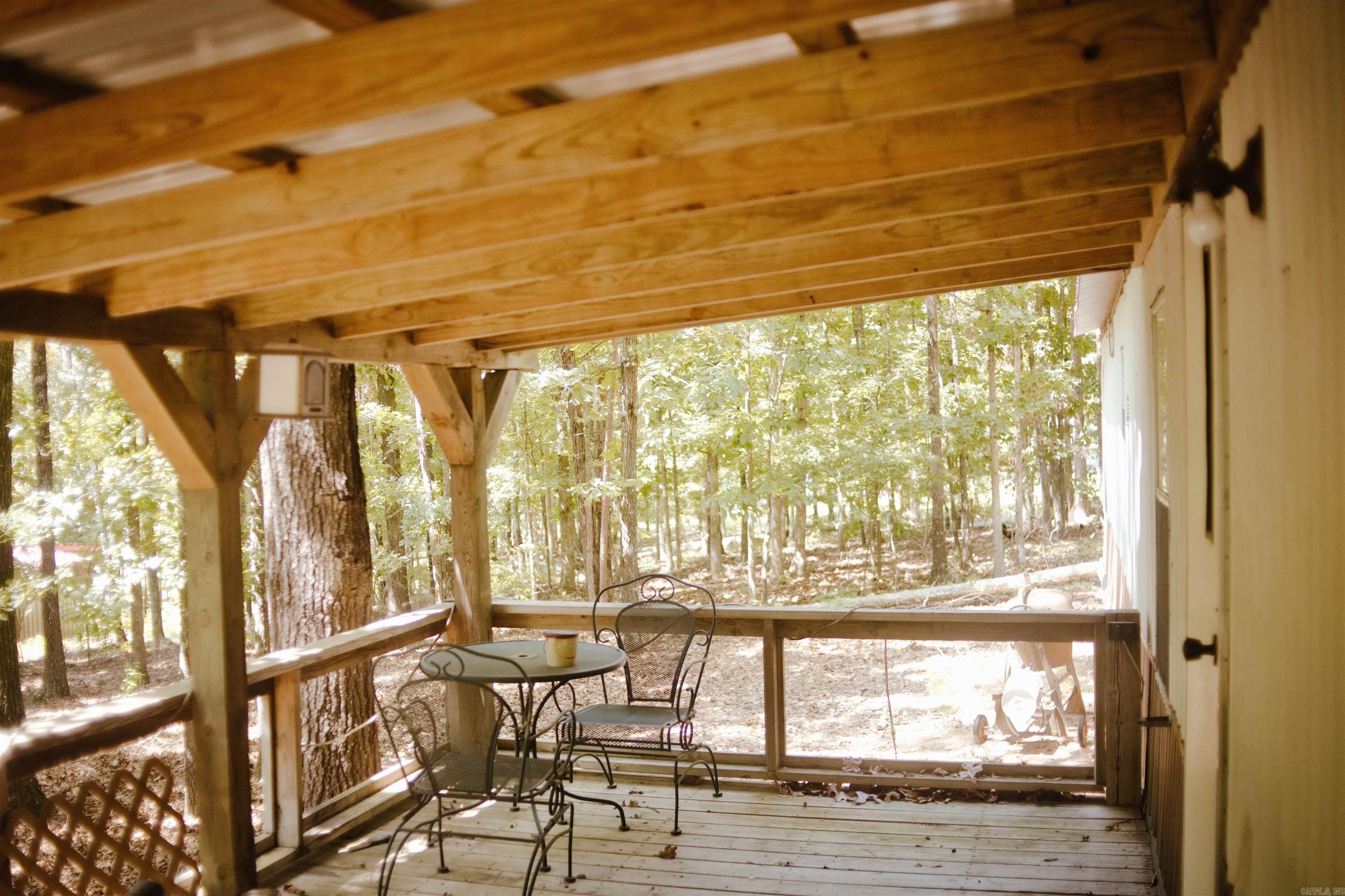 40 Ponca  Edgemont, AR