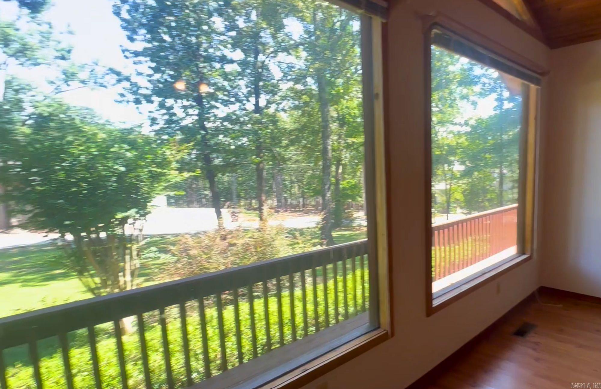 206 Cherokee Circle  Fairfield Bay, AR