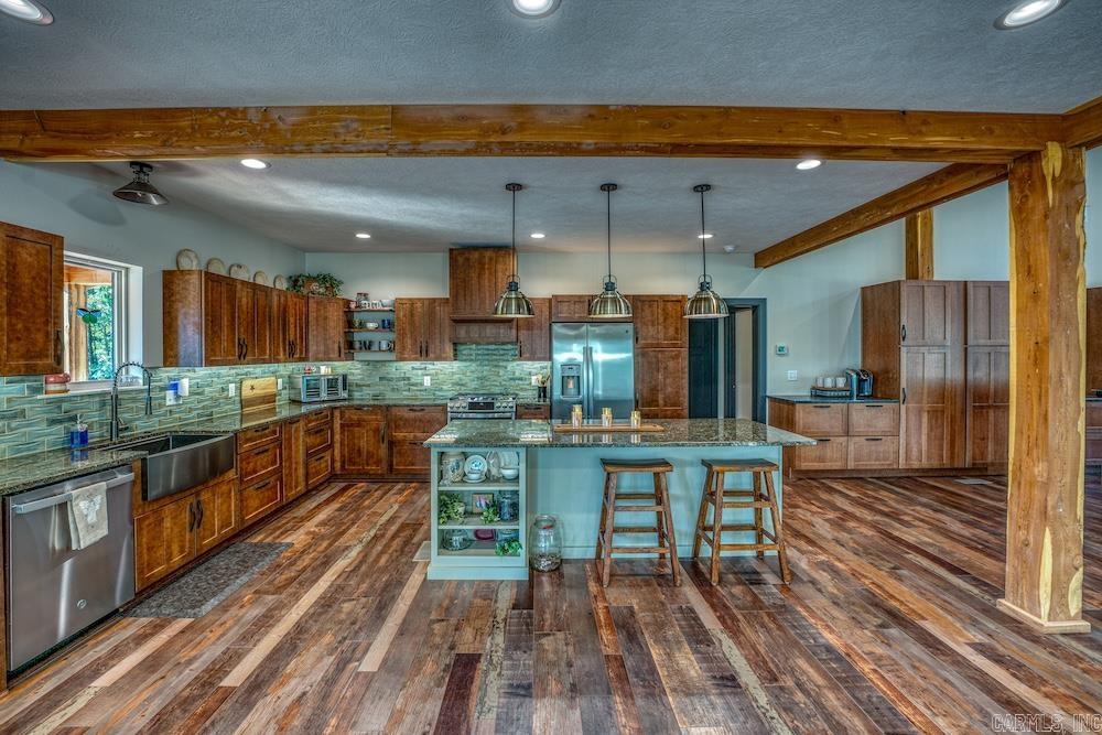 3 Mackenzi Ridge Lane  Yellville, AR