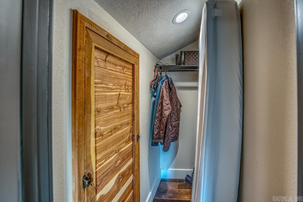 3 Mackenzi Ridge Lane  Yellville, AR
