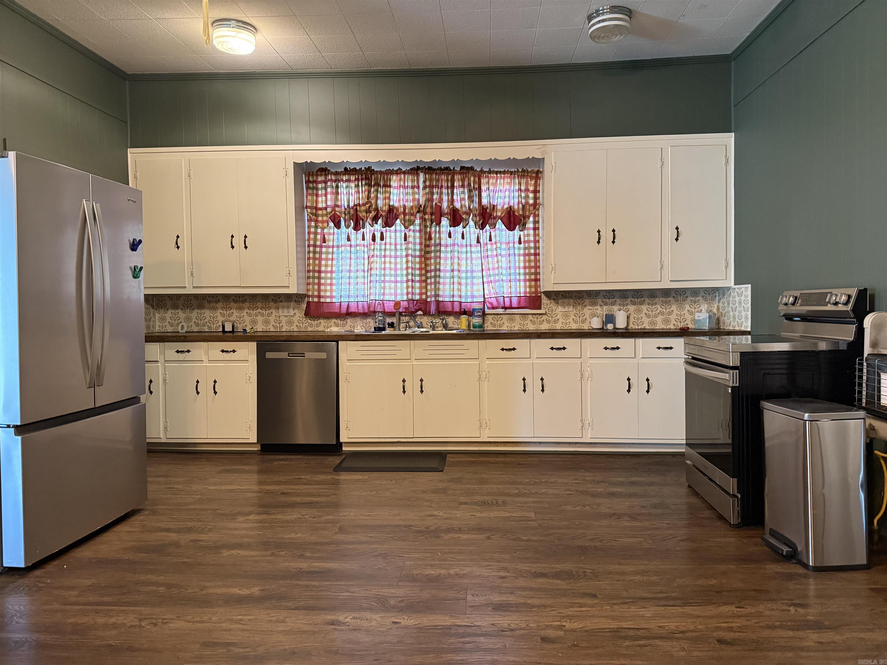 303 W Pine  Warren, AR