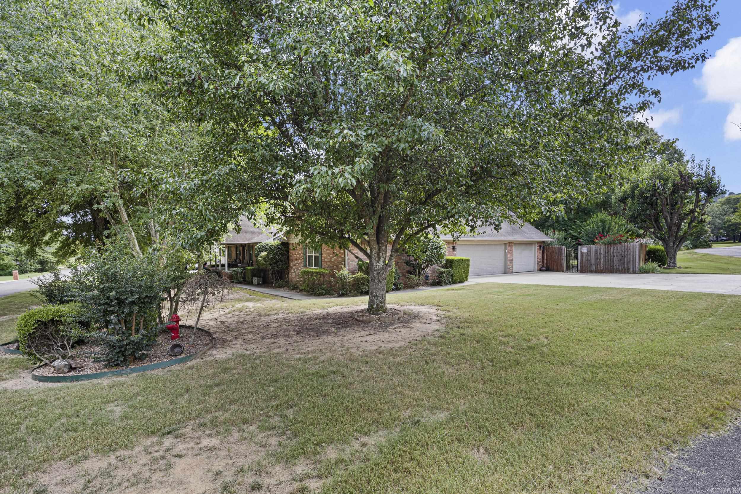 153 Channel  Russellville, AR