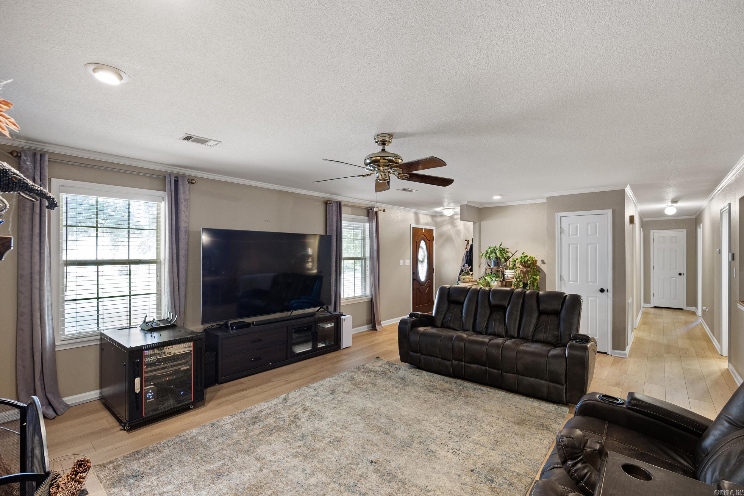 153 Channel  Russellville, AR