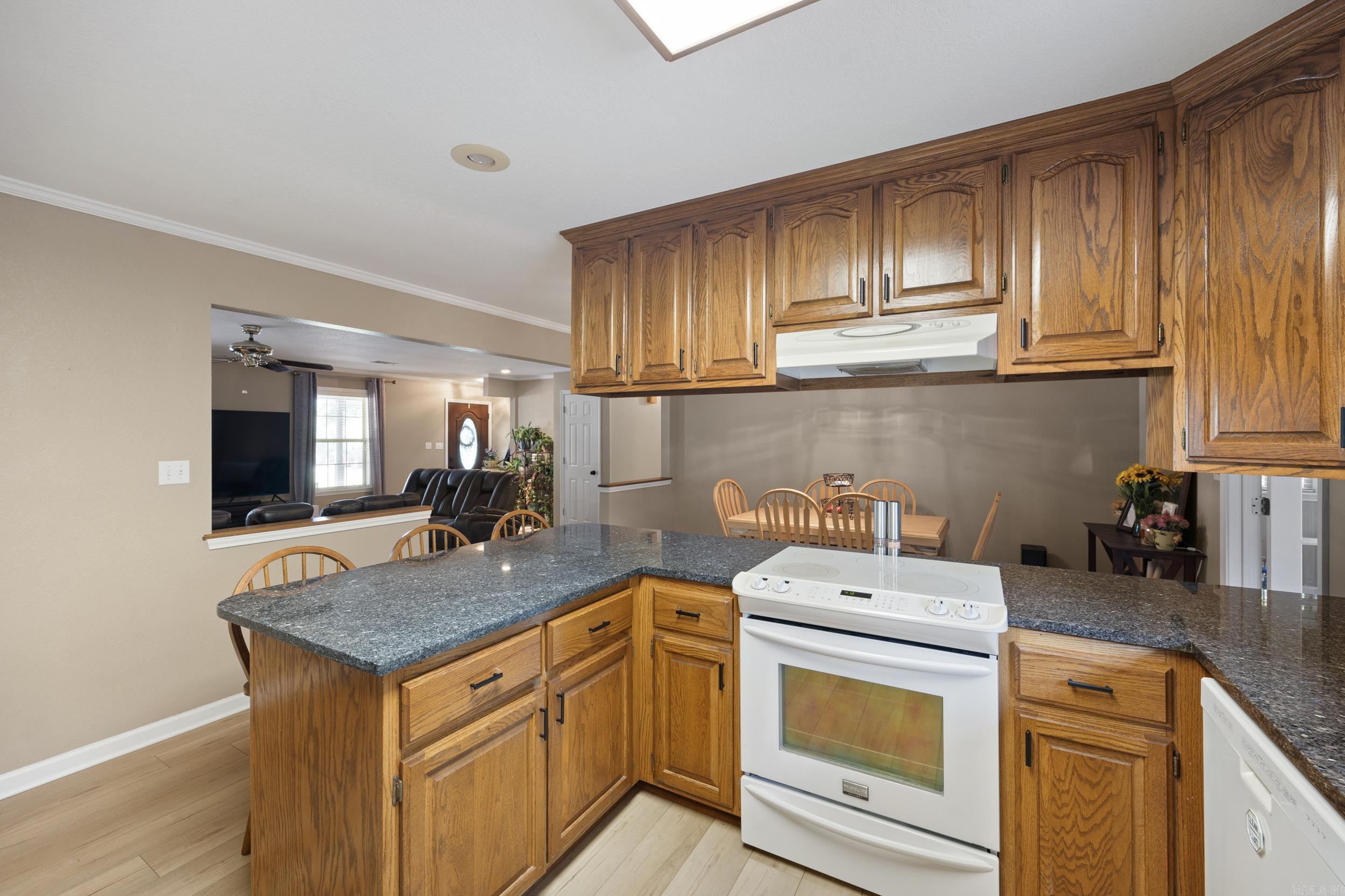 153 Channel  Russellville, AR