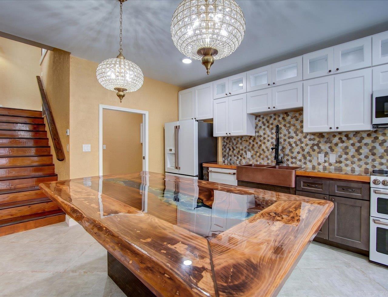 121 Exchange  Hot Springs, AR