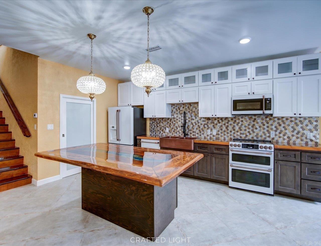 121 Exchange  Hot Springs, AR