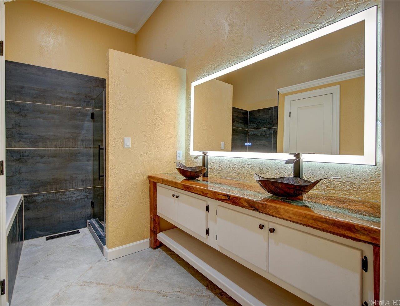 121 Exchange  Hot Springs, AR