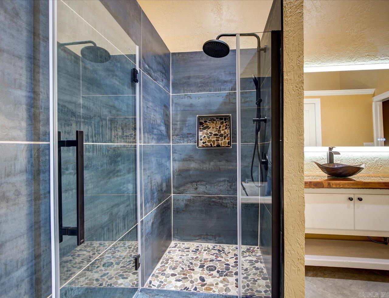 121 Exchange  Hot Springs, AR