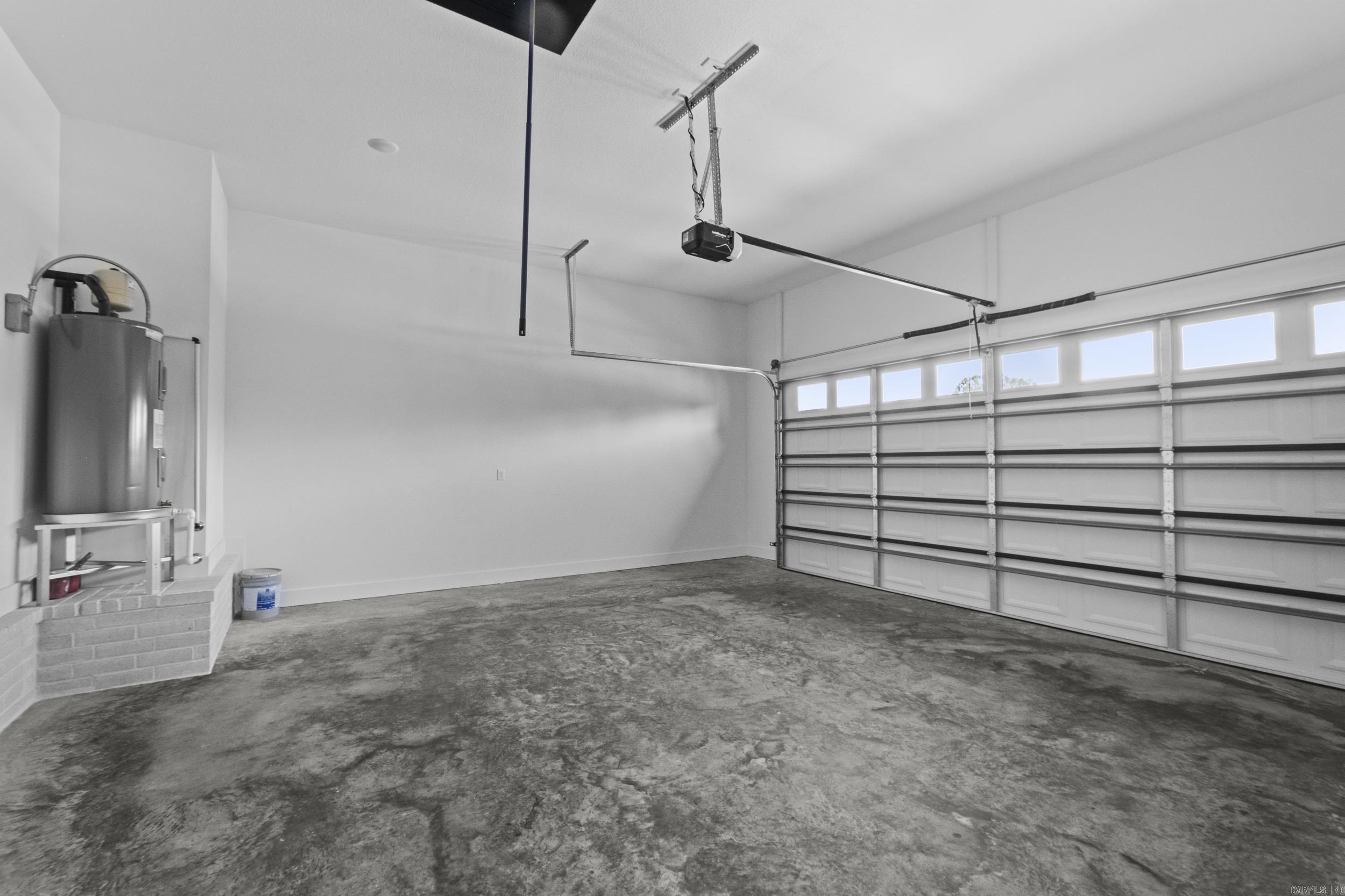 105 Michael Drive — photo 5