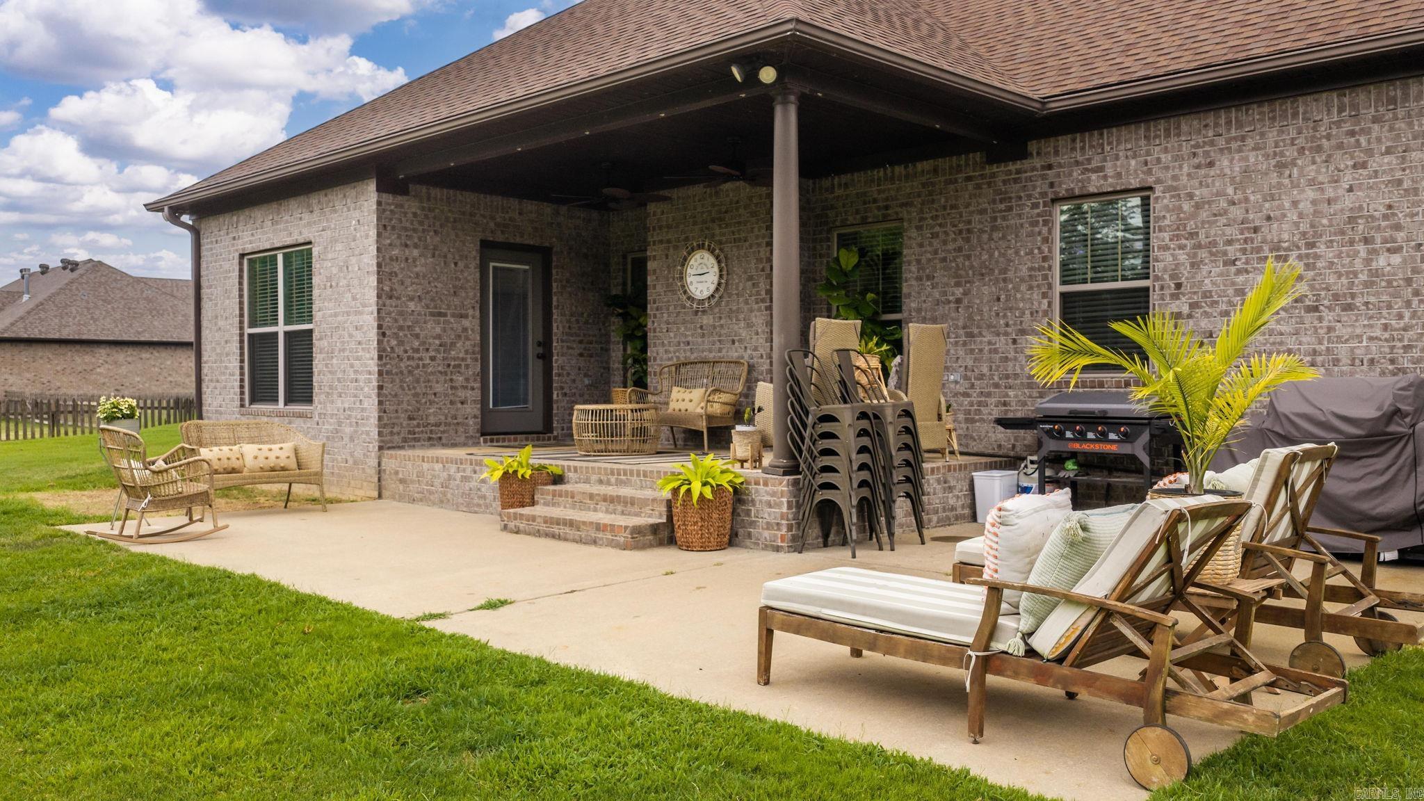 19 Colt  Greenbrier, AR