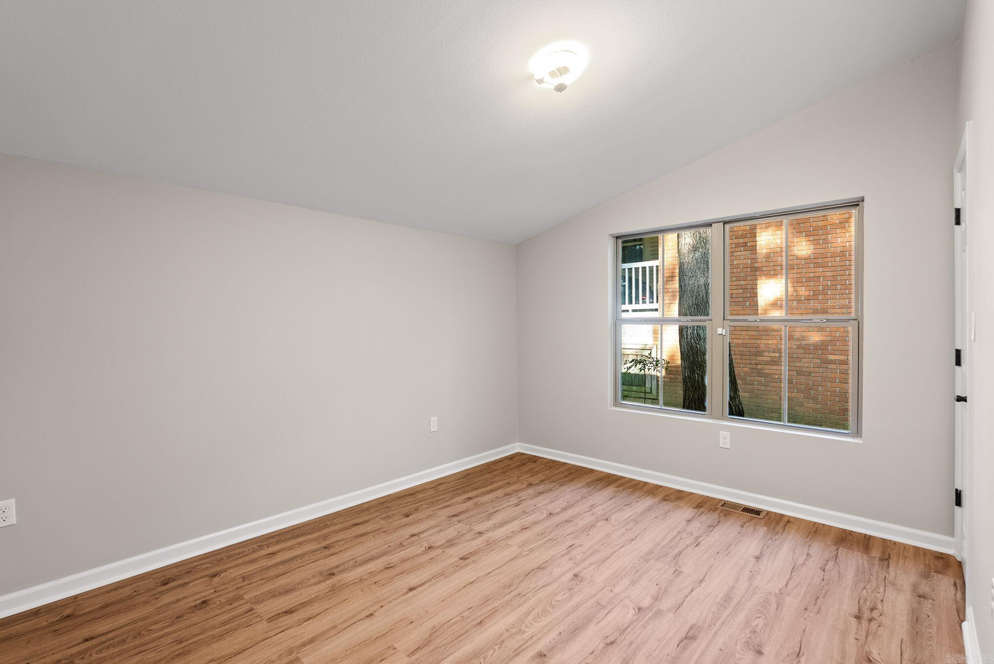 1617 Grove Hill  North Little Rock, AR