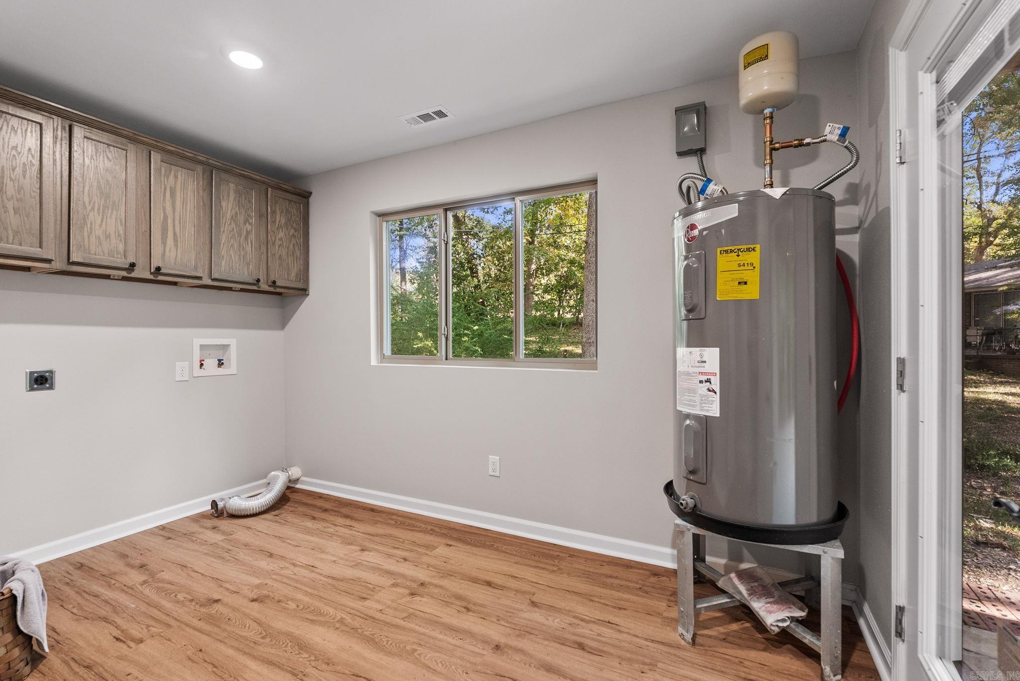 1617 Grove Hill  North Little Rock, AR