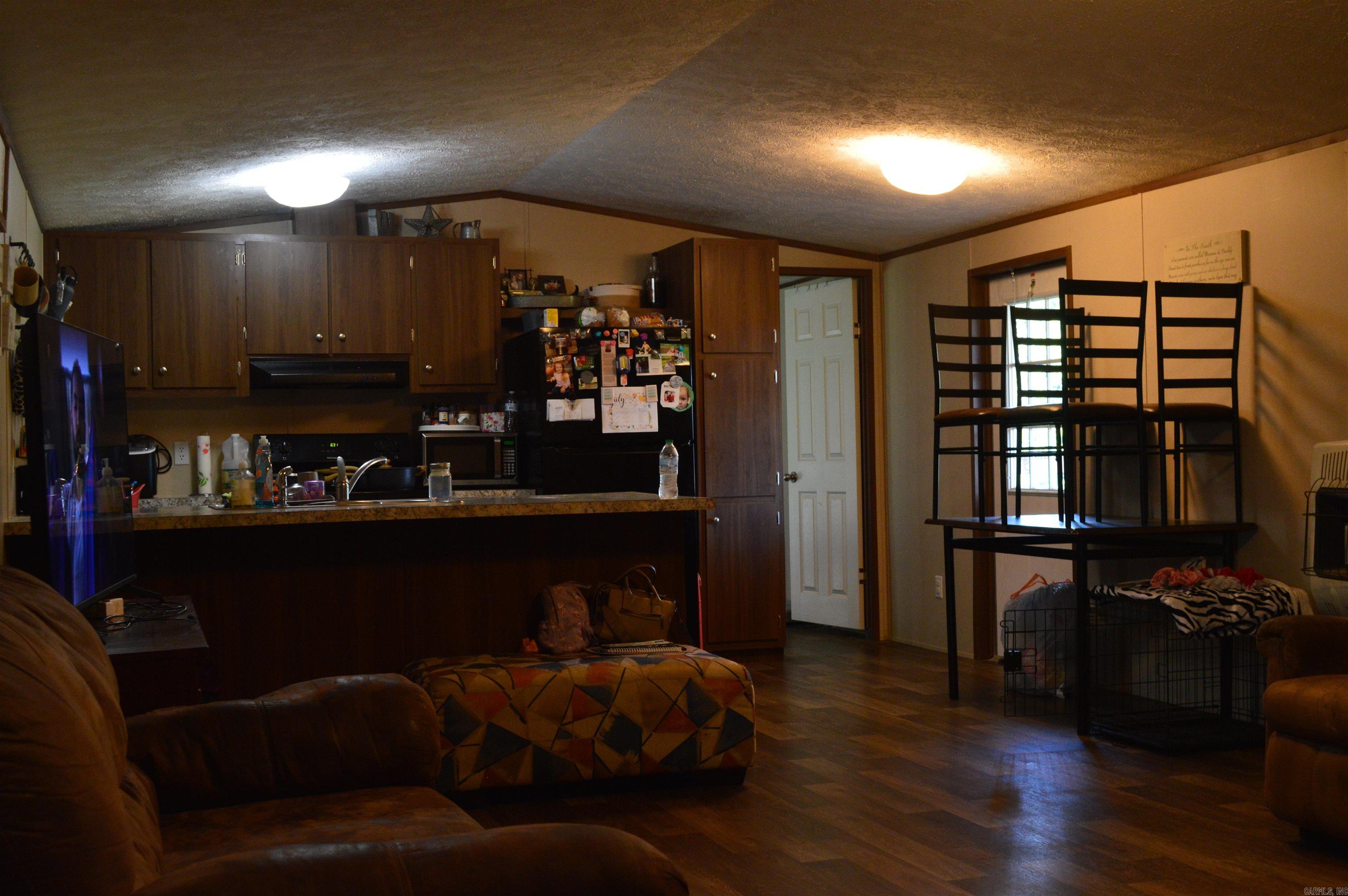 1234 grassy  Marshall, AR