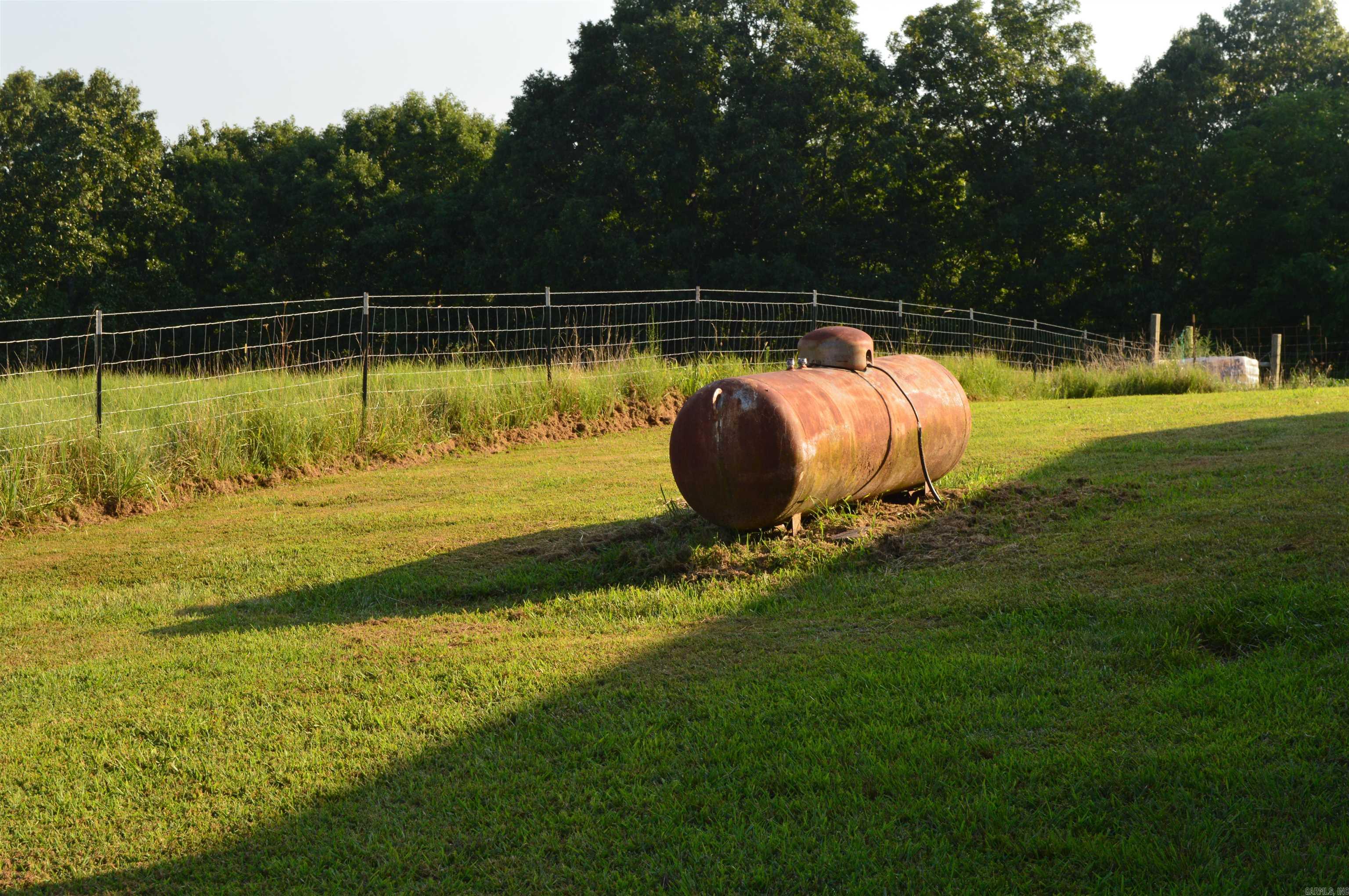 1234 grassy  Marshall, AR