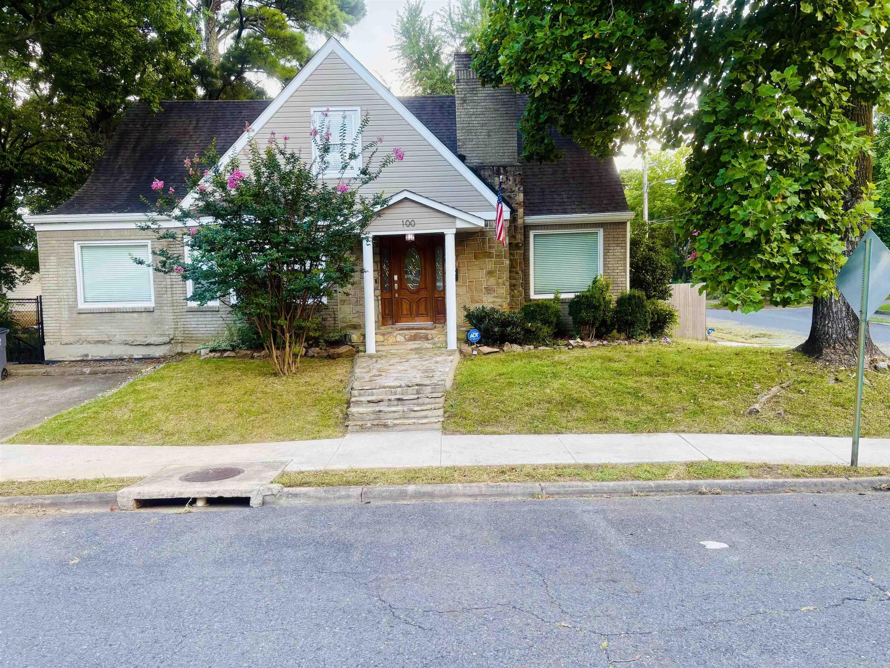 100 Forest Park Pl  Hot Springs, AR
