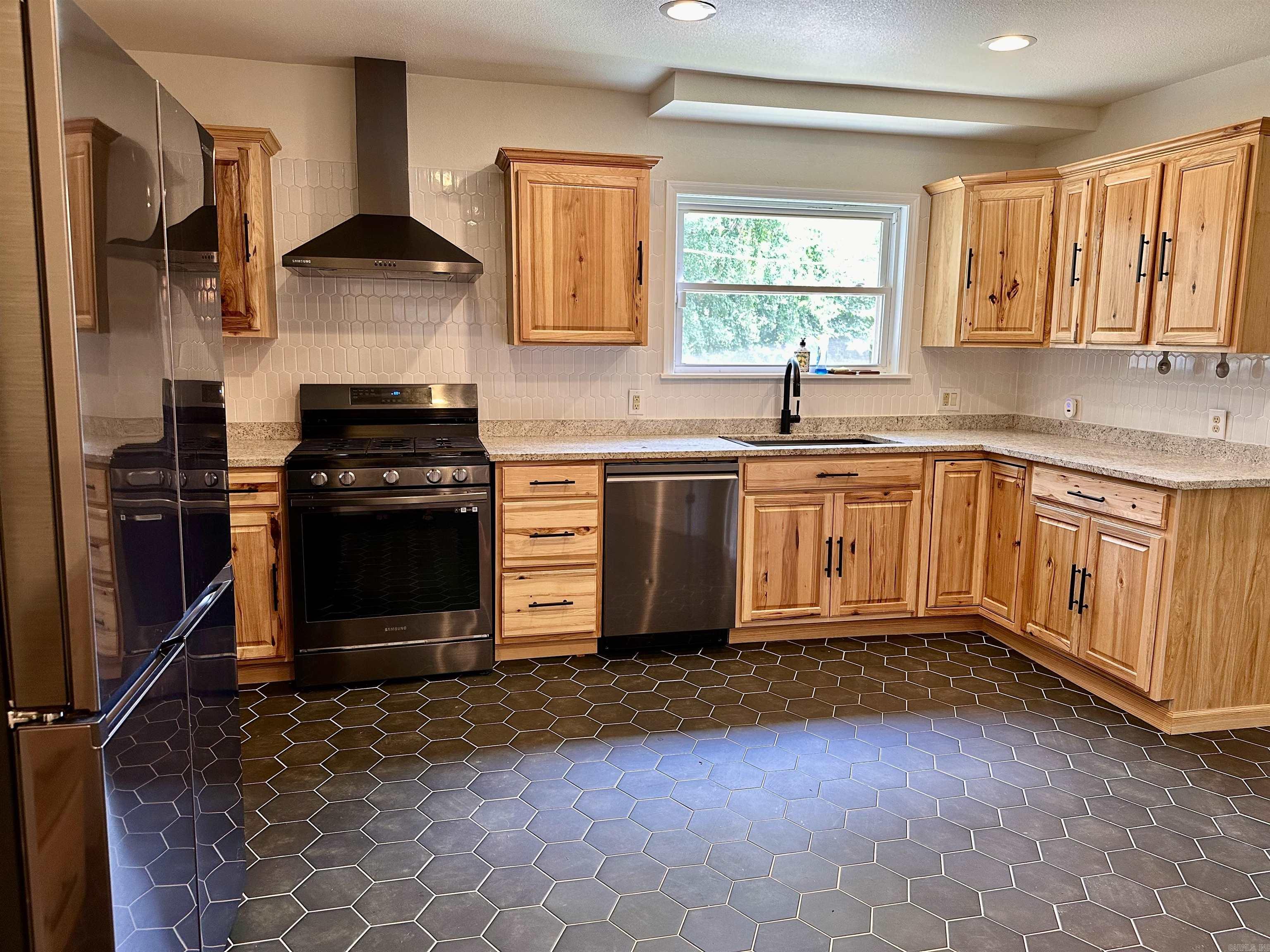 100 Forest Park Pl  Hot Springs, AR