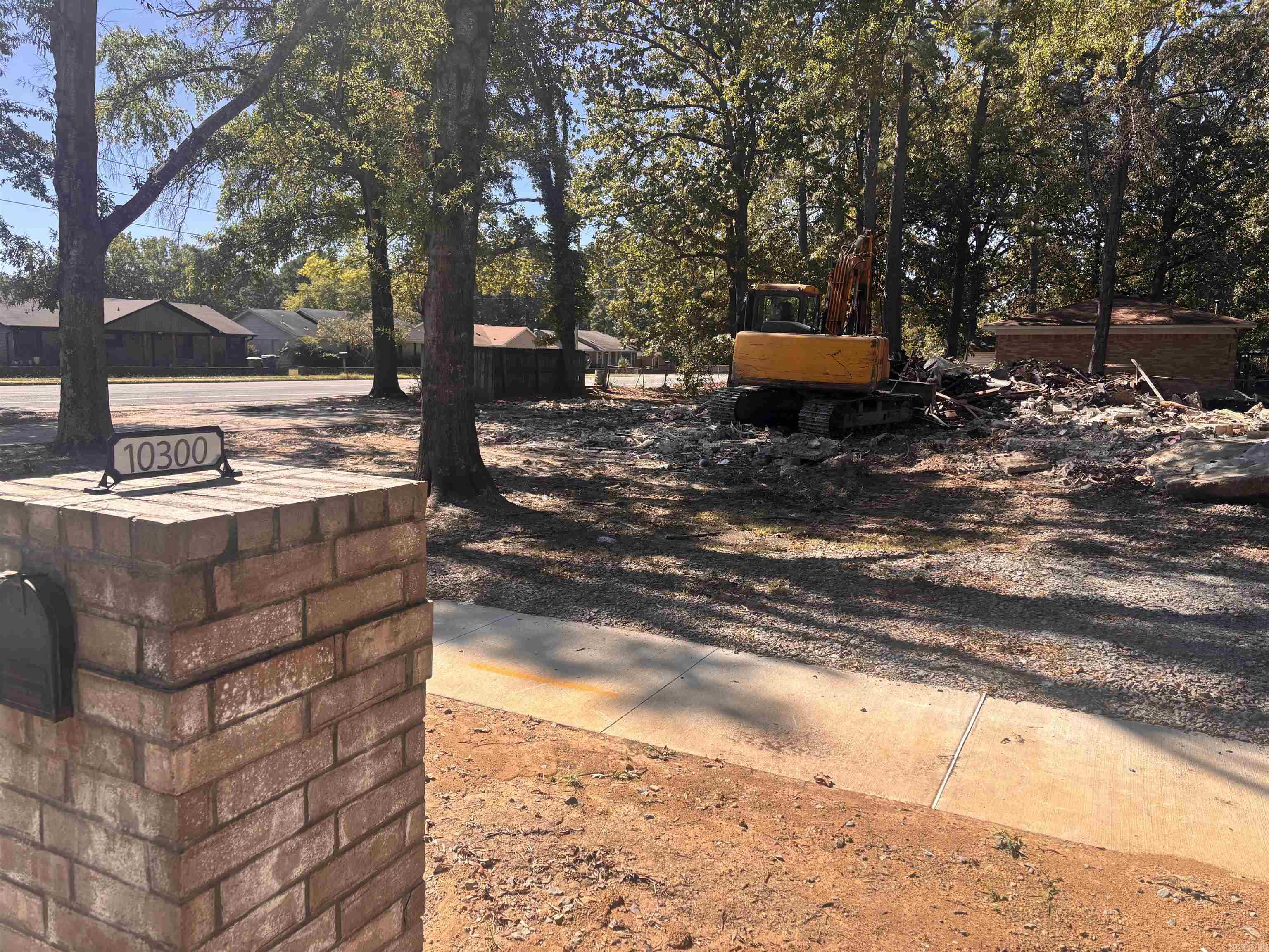 10300 Valley Drive — photo 3