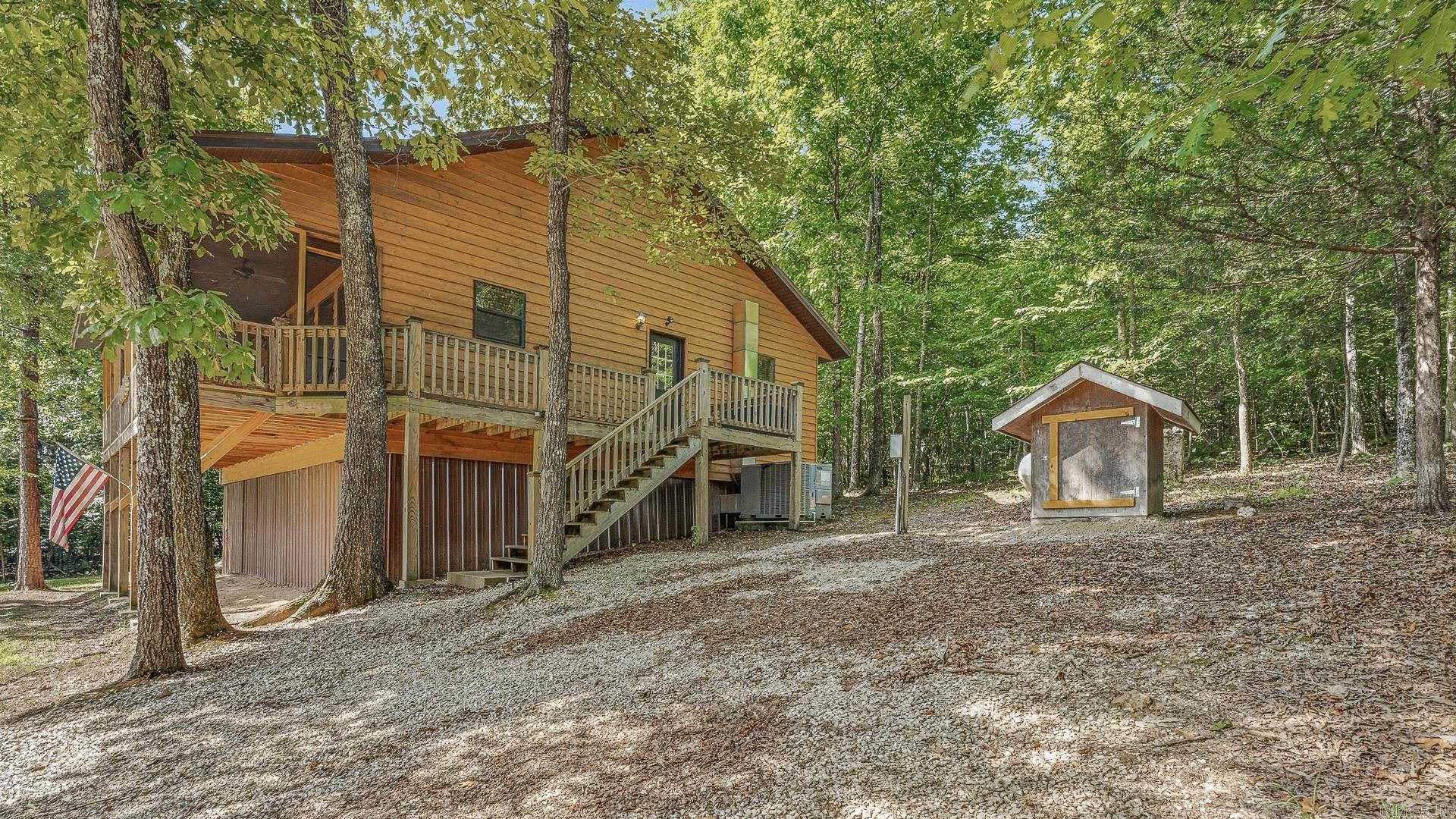 41 Springwood  Hardy, AR